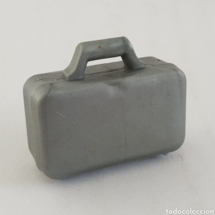 Playmobil: Malet&iacute;n gris, maleta