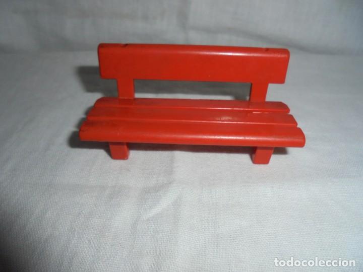 Playmobil: PLAYMOBIL BANCO ROJO