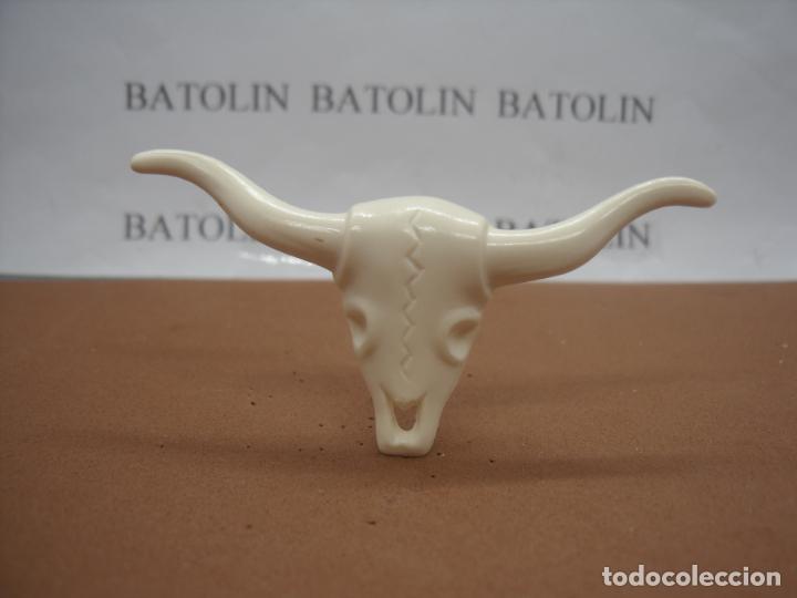 Playmobil: PLAYMOBIL CABEZA DE VACA GRANJA OESTE INDIOS - Foto 2