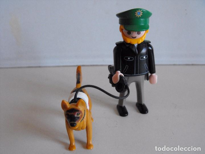 Playmobil: Playmobil. Policia con perro. Ref. 3985. - Foto 1