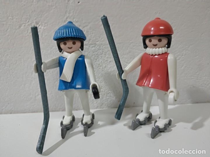 Playmobil: playmobil lote 2 figuras mujer hockey, victoriano,city...
