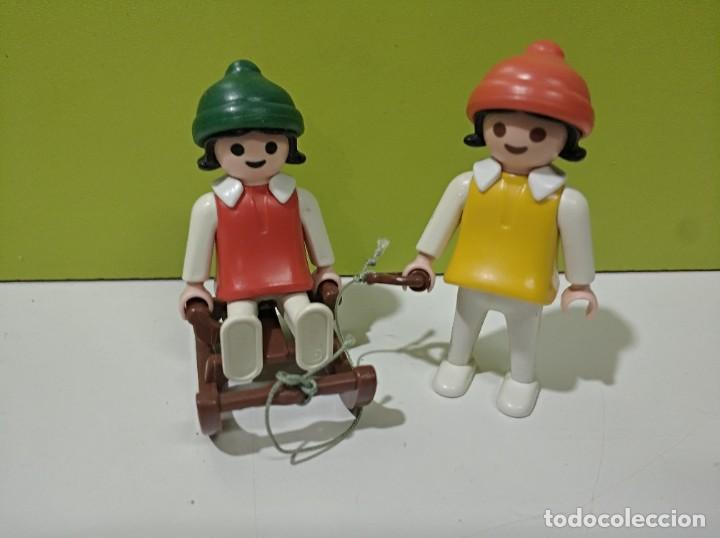 Playmobil: playmobil lote 2 ni&ntilde;os con trineo, city...