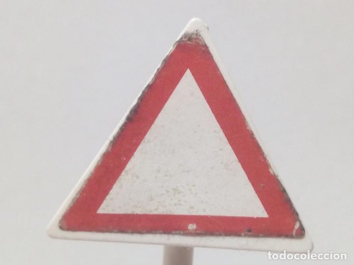 Playmobil: Playmobil - Se&ntilde;al Tr&aacute;fico Triangulo Rojo