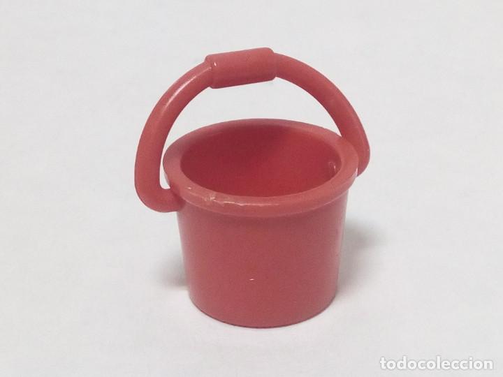 Playmobil: Playmobil - Cubo, Herrada Color Rojo Anaranjado