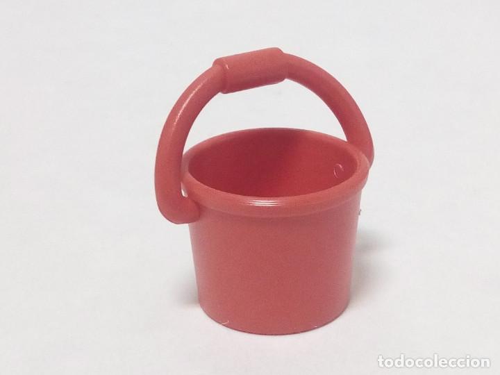 Playmobil: Playmobil - Cubo, Herrada Color Rojo Anaranjado