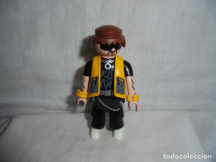 Playmobil: PLAYMOBIL RAPERO ASIATICO GEOBRA 2006