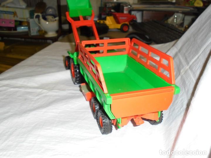 Playmobil: PLAYMOBIL TRACTOR CON REMOLQUE - Foto 3