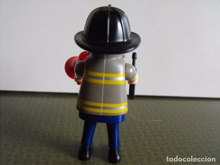 Playmobil: PLAYMOBIL. Jefe de bomberos. - Foto 3