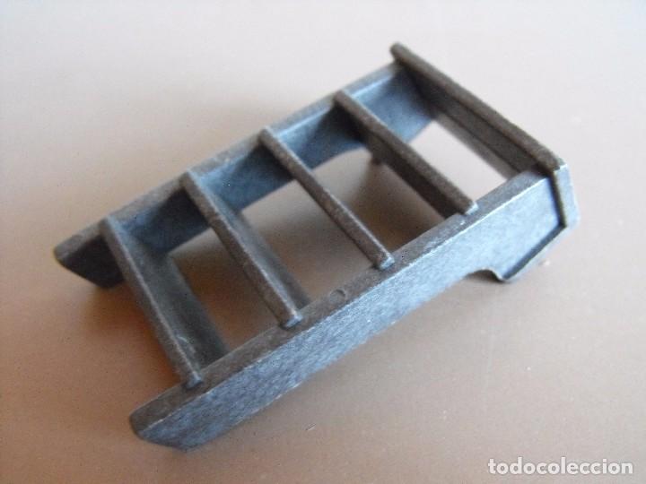 Playmobil: PLAYMOBIL Escalera de acceso a puente de barco pirata. De la ref. 3550, 3750.