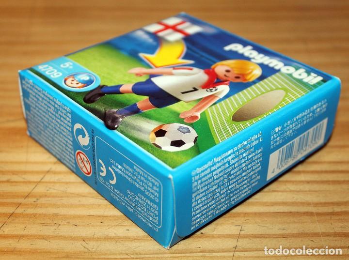  Playmobil - 4709 - Jugador de fútbol -Inglés : Juguetes y Juegos