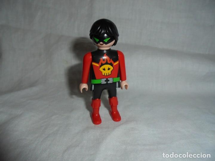 Playmobil: PLAYMOBIL ENMASCARADO - Foto 1