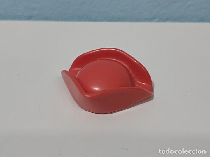 Playmobil: Playmobil gorro-sombrero rojo 1&ordf; &eacute;poca, piratas, ingleses, franceses, corsarios, barco, princesas