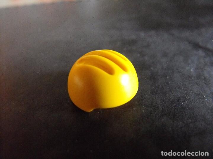 Playmobil: Playmobil. Casco de ciclista o skate infantil.