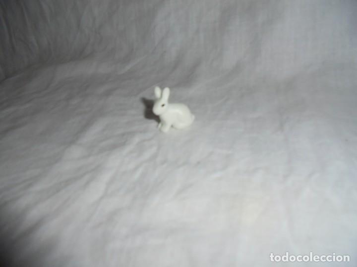 Playmobil: PLAYMOBIL CONEJO BLANCO - Foto 2