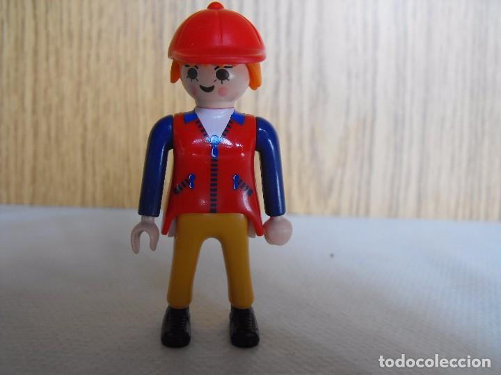 Playmobil: PLAYMOBIL. Figura de mujer. - Foto 1