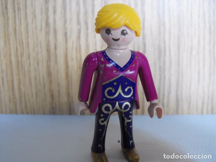 Playmobil: PLAYMOBIL. Figura de mujer.