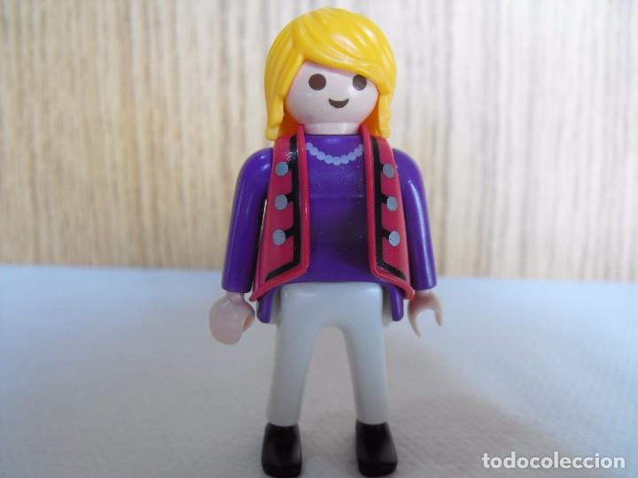 Playmobil: PLAYMOBIL. Figura de mujer.