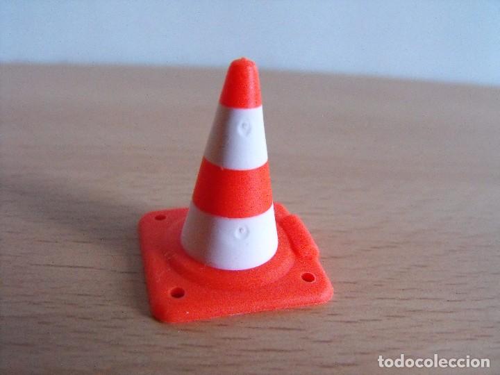 Playmobil: PLAYMOBIL Cono de trafico. - Foto 1