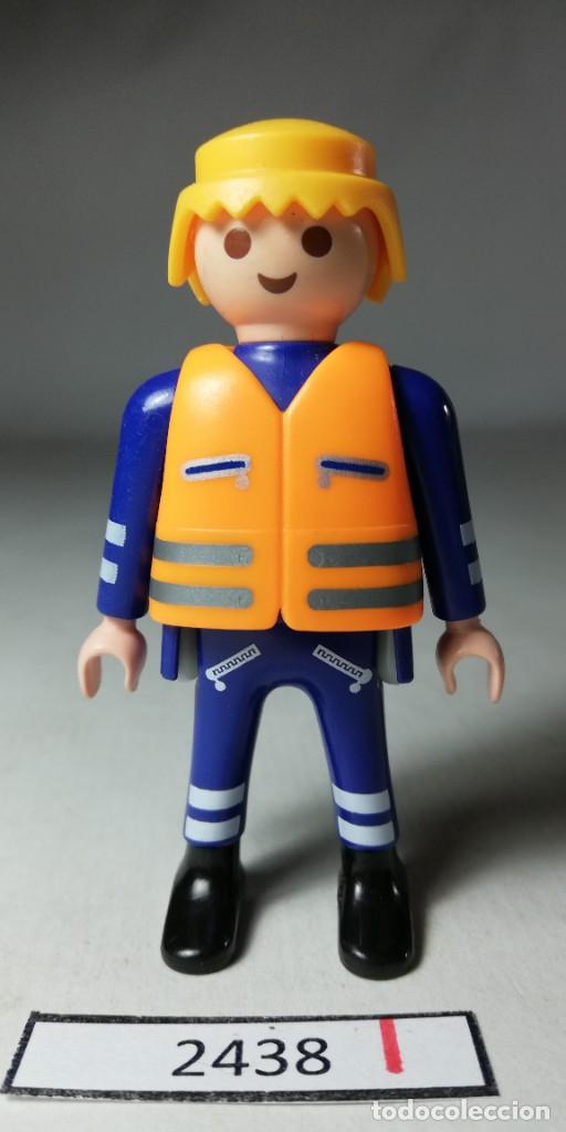 Playmobil: PLAYMOBIL FIGURA DEL SET 4319 AEROPUERTO COCHE FOLLOW ME CIUDAD 02 (ZCETA)