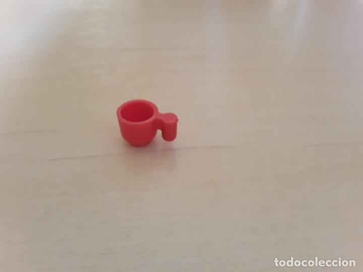 Playmobil: Playmobil taza roja rara primera &eacute;poca famobil