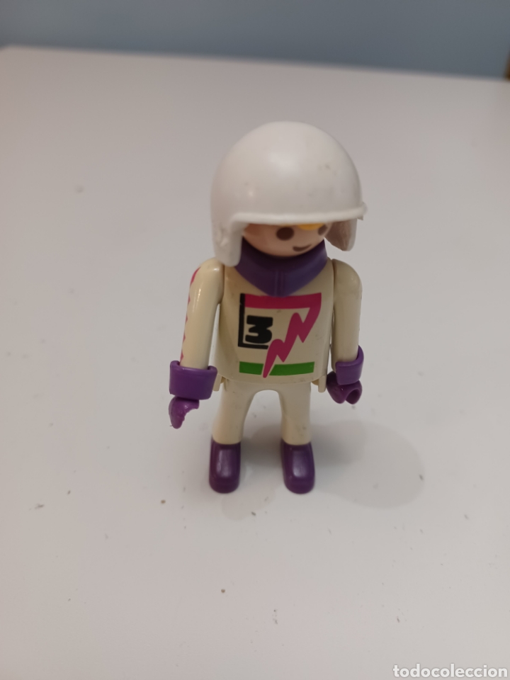 Playmobil: Figura Playmobil motorista motero piloto motos una mano rota