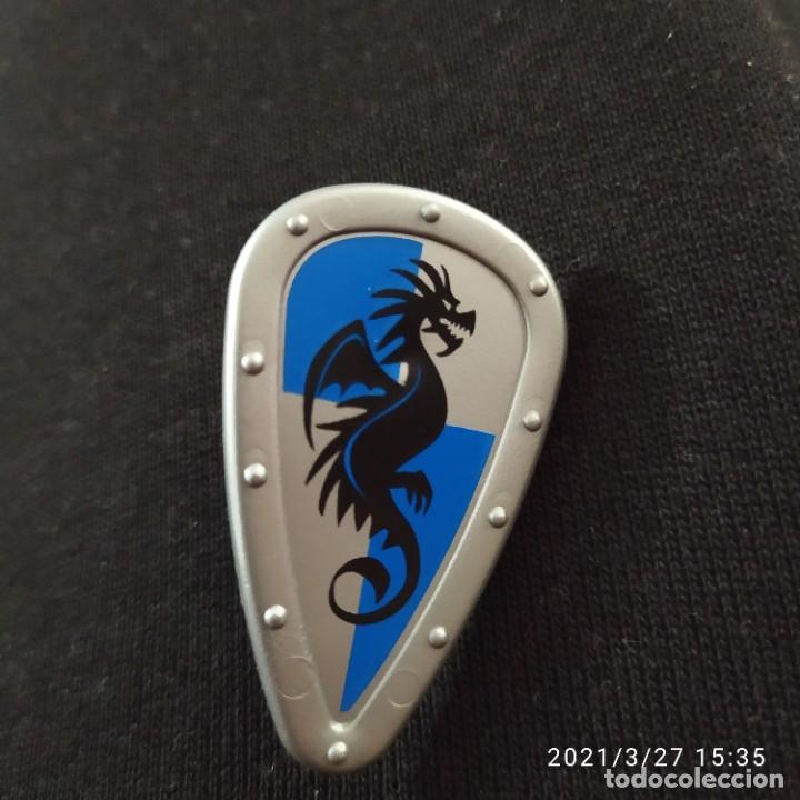 Playmobil: Escudo medieval dragon Playmobil - Foto 1