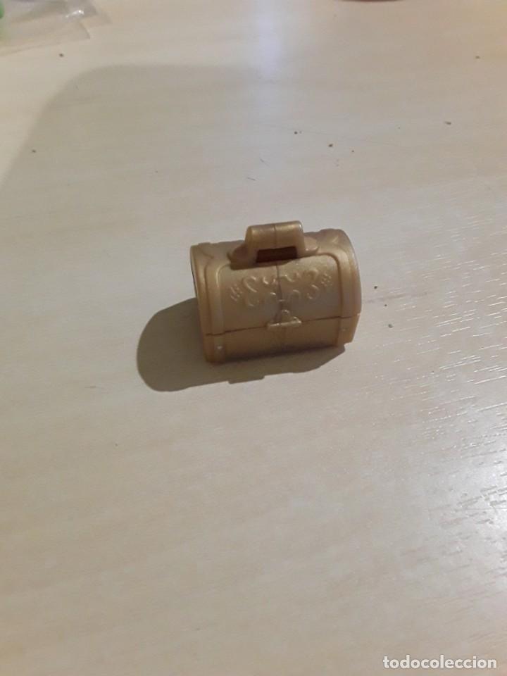 Playmobil: PLAYMOBIL COFRE PEQUE&Ntilde;O DORADO 5009 5028 5138 5148 5707 5719 5736 5756 5762 BA&Uacute;L JOYERO TESORO