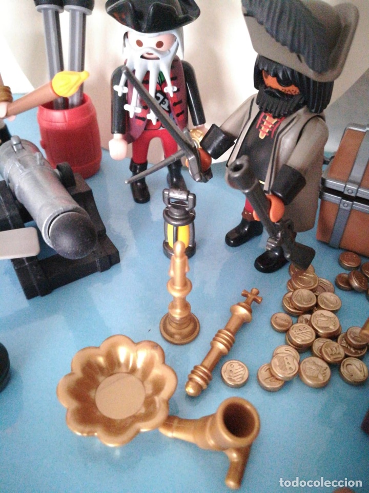 Playmobil: 4 Piratas y complementos - Foto 4