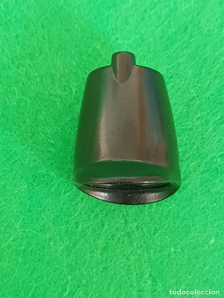 Playmobil: Playmobil gorro sombrero agujero pluma negro liso soldado ingl&eacute;s franc&eacute;s casaca roja napole&oacute;nico