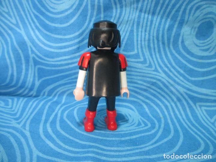 Playmobil: FIGURA PLAYMOBIL NUM 82 - Foto 3