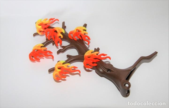 Playmobil: PLAYMOBIL MEDIEVAL ARBOL EN LLAMAS