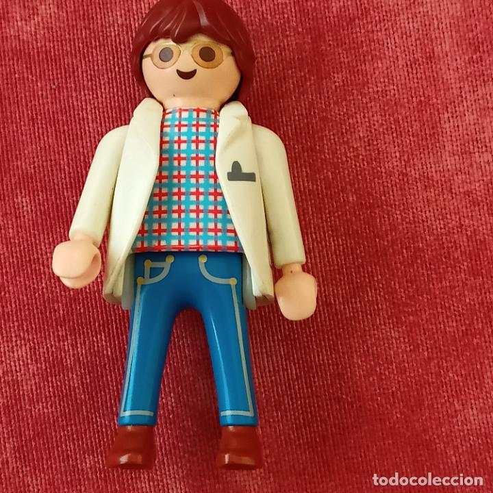 Playmobil: FIGURA PLAYMOBIL. GEOBRA. A&Ntilde;O 1994 veterinario