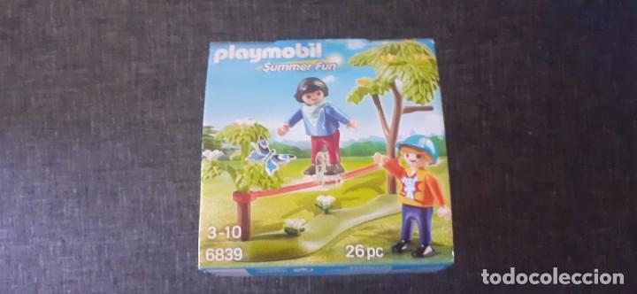 Playmobil: SET HUEVO PLAYMOBIL 6839 NI&Ntilde;OS EN BARRA DE EQUILIBRIO NUEVO
