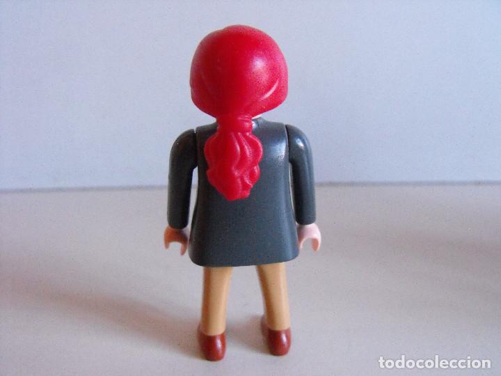 Playmobil: PLAYMOBIL. Figura de mujer. - Foto 3