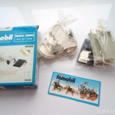 Playmobil: MUEBLES SANIDAD - FAMOBIL COLOR REF. 3238 - NUEVO A ESTRENAR