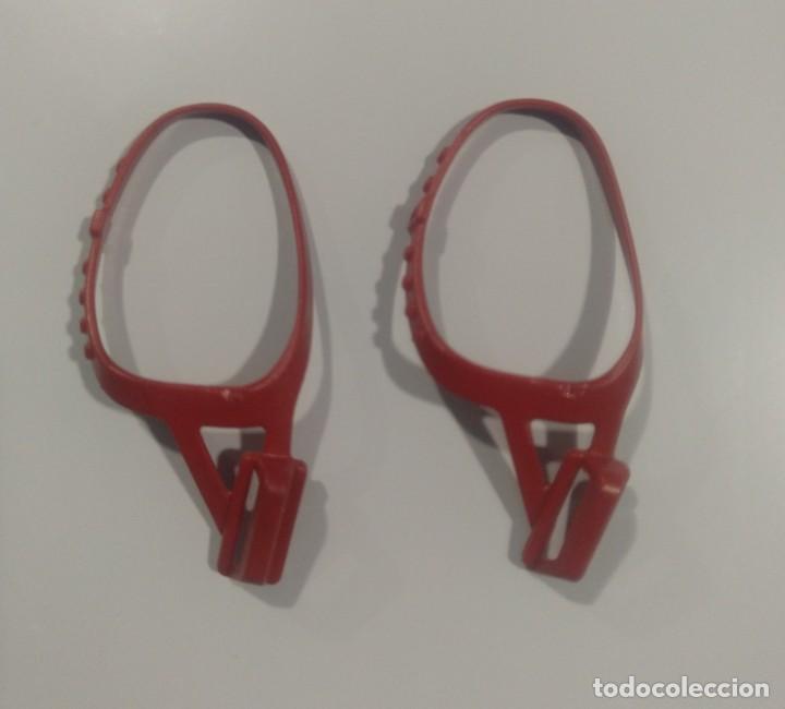 Playmobil: PLAYMOBIL PAREJA PORTAESPADAS ROJO - 4/8/21