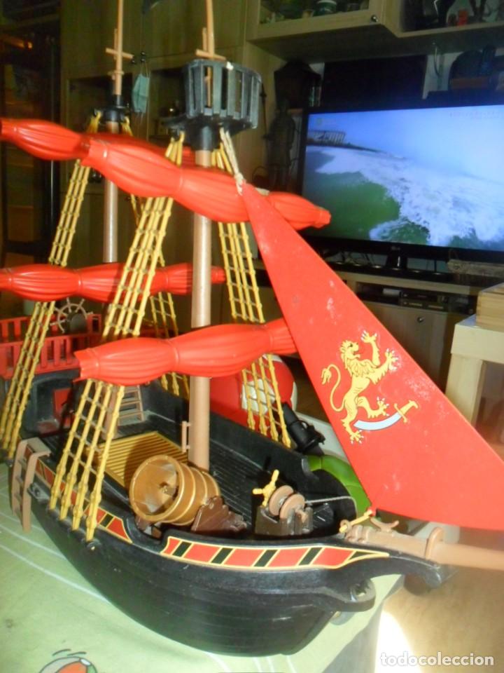 Playmobil: BARCO PIRATA PLAYMOBIL, REF 4424, MUY BUEN ESTADO, 9 TRIPULANTES Y PERTRECHOS, LEER NOTA