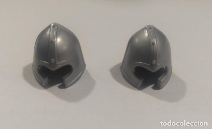 Playmobil: PLAYMOBIL PAREJA CASCOS MEDIEVALES PLATA - 21/10/21