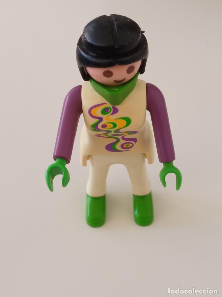 Playmobil: PLAYMOBIL FIGURA MUJER - Foto 1