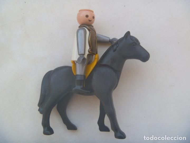 Playmobil: FIGURA DE PLAYMOBIL DE 1993 : GUERRERO MEDIEVAL DE CABALLERIA A CABALLO