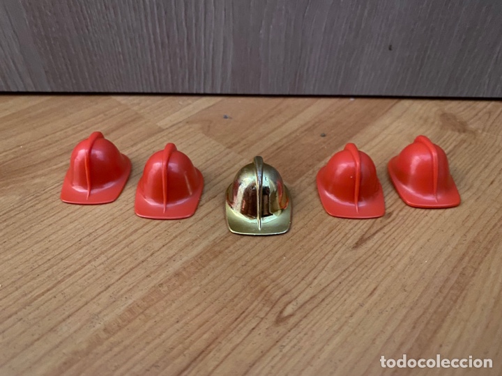 Playmobil: 5 CASCOS BOMBEROS. UNO CROMADO. - Foto 1