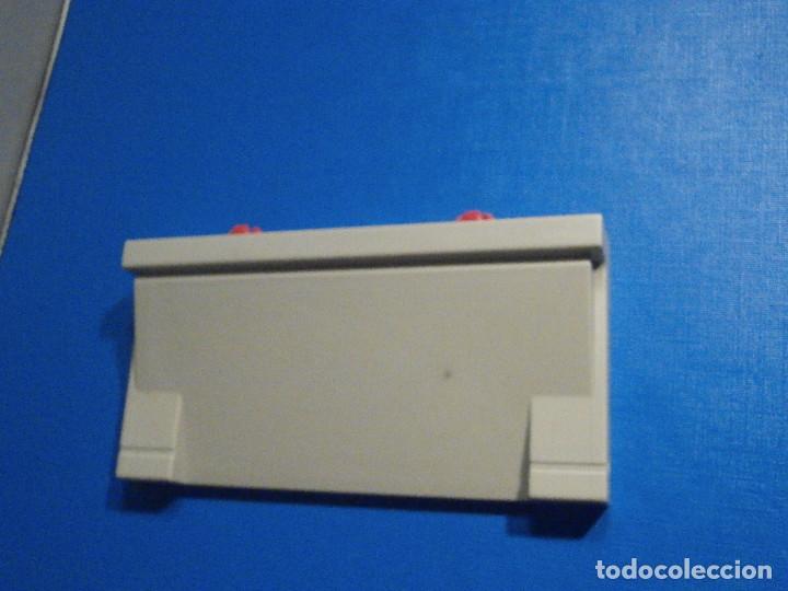 Playmobil: Pieza Playmobil Pilar anclaje Pieza Panel, Edificio, Construcci&oacute;n - A determinar 9 x 4,5 cm - Foto 1