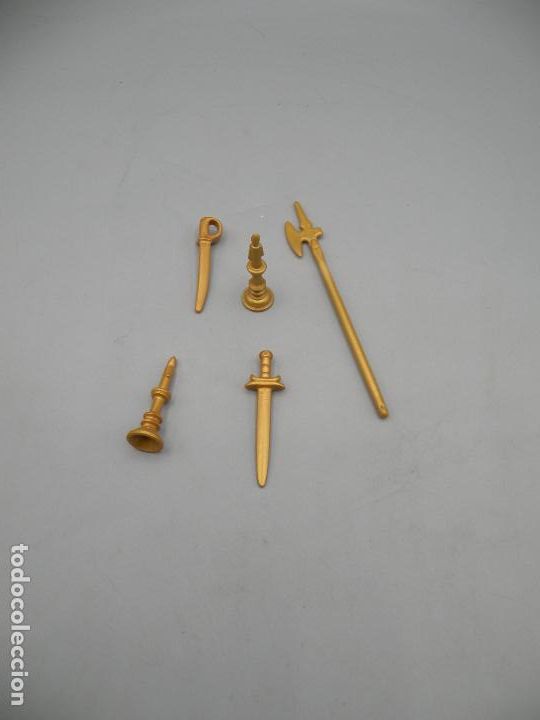 Playmobil: Playmobil lote armas doradas candelabros castillo soldado Caballero