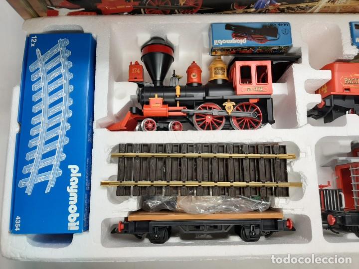 Playmobil Set 4054 Western Locomotive MINT & Complete extremely