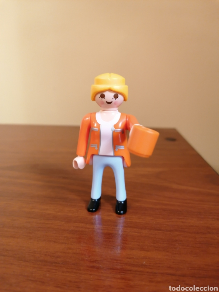 Playmobil: Playmobil Mujer Rubia Con Trenza Y Taza 2000