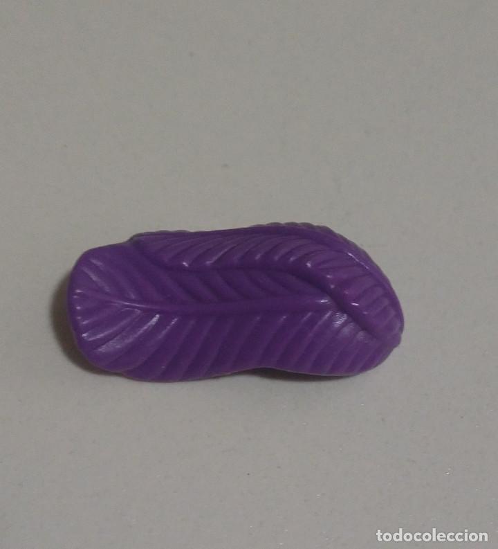 Playmobil: pluma playmobil para casco penacho morado de soldado o caballero