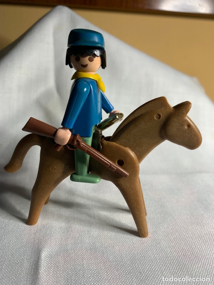 Playmobil: SOLDADO A CABALLO CON TROMPETA Y ESCOPETA PLAYMOBIL FEOBRA 1974