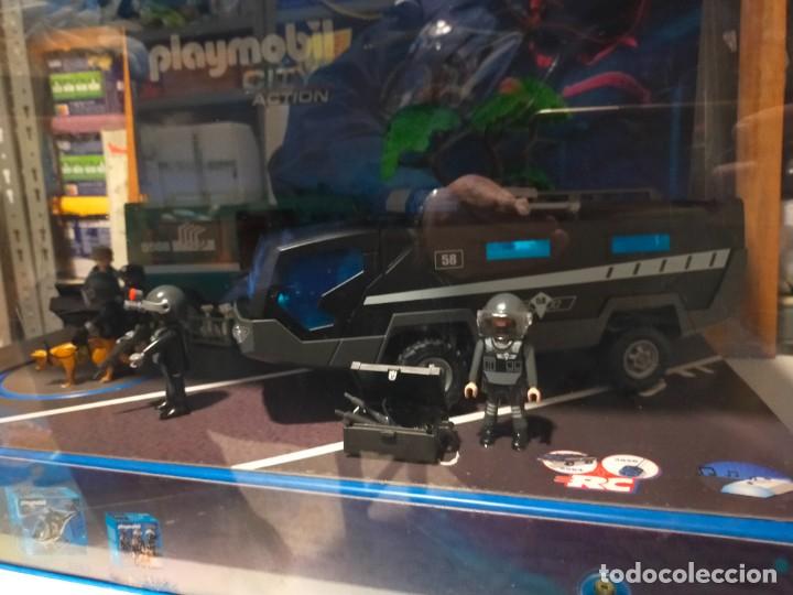 Playmobil: Vitrina expositor polic&iacute;a. - Foto 1