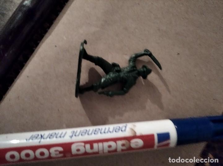 Playmobil: Soldado australiano 4 cm - Foto 1