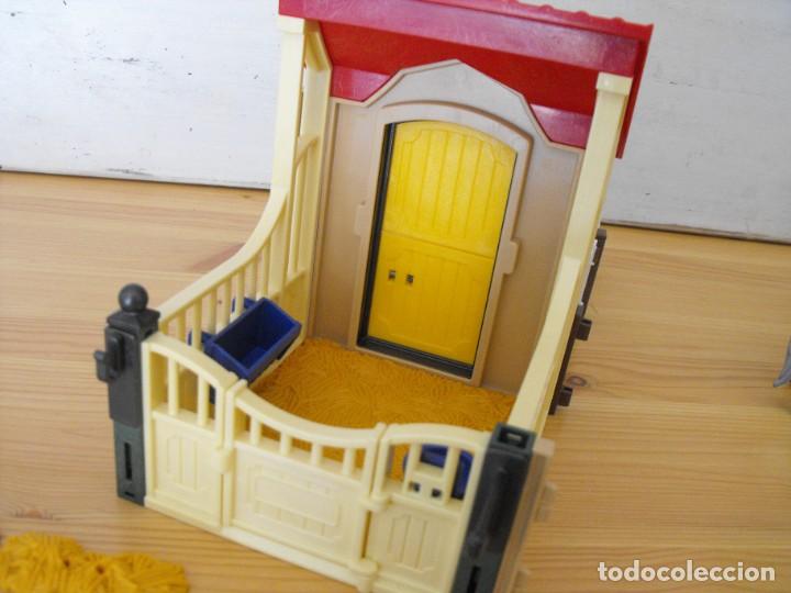 Playmobil: PLAYMOBIL. Establo de caballos. Ref. 6533. - Foto 4